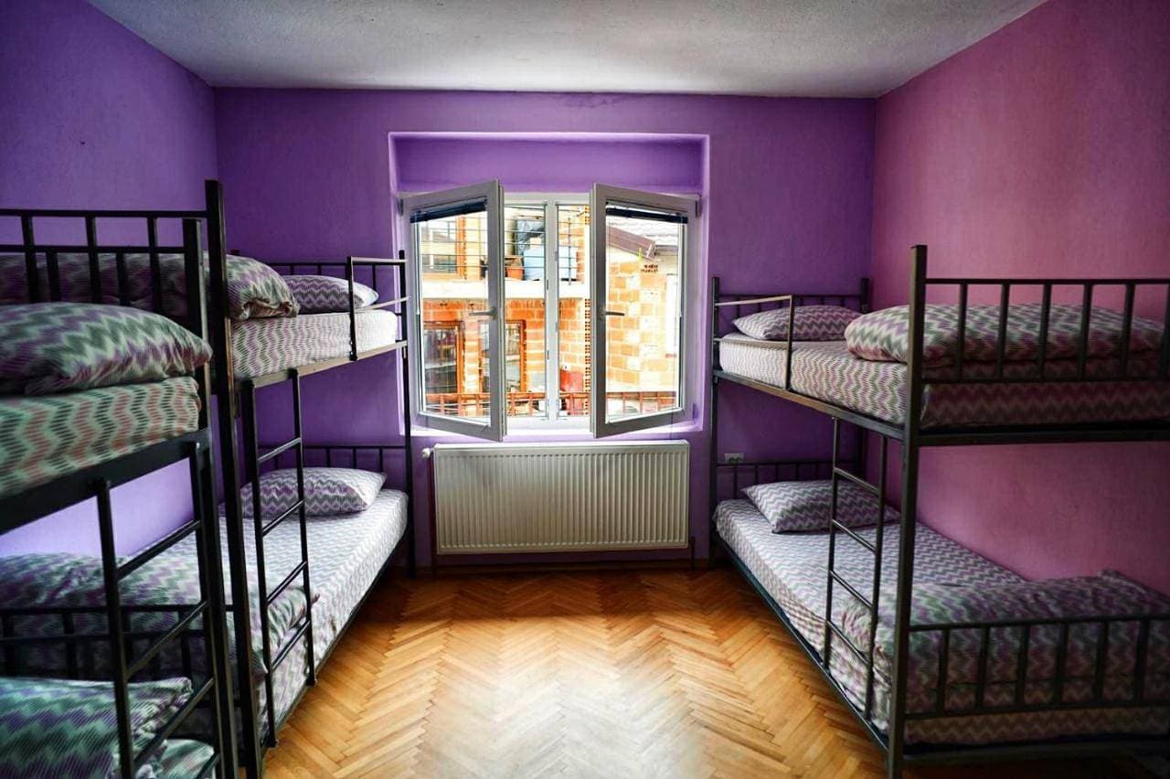 Foto 2 von 10: 6-Bed Mixed Dormitory Room