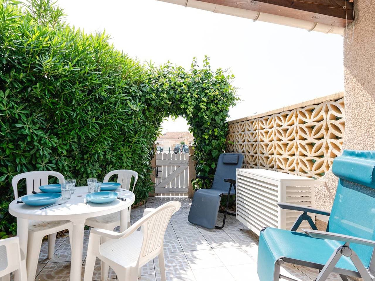 Foto 8 von 18: Studio-Pavillon mit Klimaanlage nahe am Strand und Parkplatz