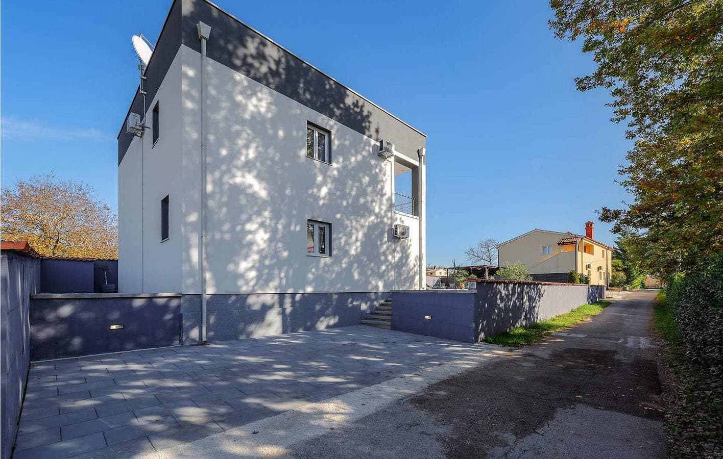 Foto 9 von 41: Reizende 2-Zimmer-Wohnung mit Terrasse, WLAN und Parkplatz in der Nähe von Sveti Petar u Šumi