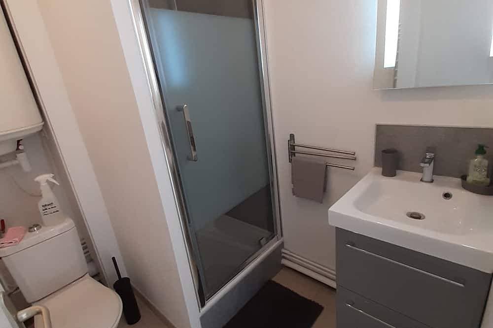 Foto 6 von 11: Apart. F2 in Caen komplett renoviert mit Garage und WIFI.