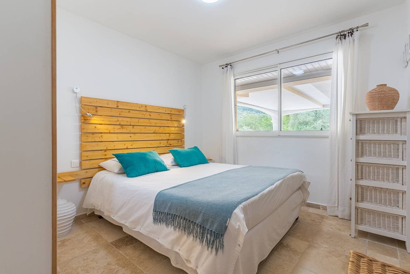 Foto 10 von 20: Ferienwohnung 'Lobéal' mit Gemeinschaftspool, WLAN und Klimaanlage