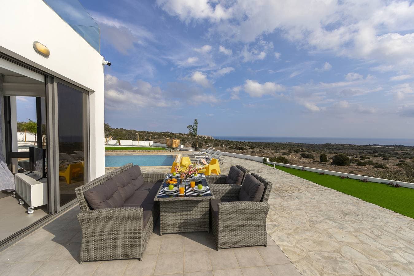 Foto 5 von 43: Greco Hilltop Views