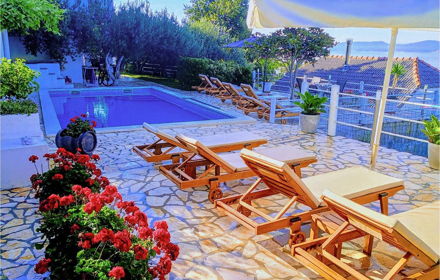 Foto 11 von 32: Apartment am Meer mit Pool und WLAN, nur 300 m vom Juto-Strand entfernt