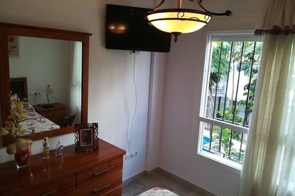 Foto 4 von 24: Wohnung in La Carihuela, Wifi & 20 Meter vom Strand entfernt