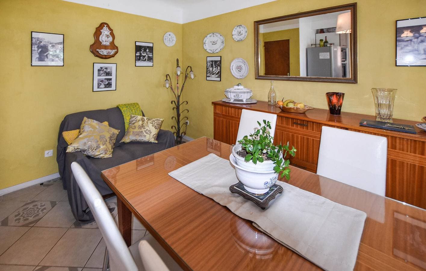 Foto 4 von 19: Gemütliche Wohnung in der Nähe von La Bastide Du Paradou, Waschmaschine & Parkplatz