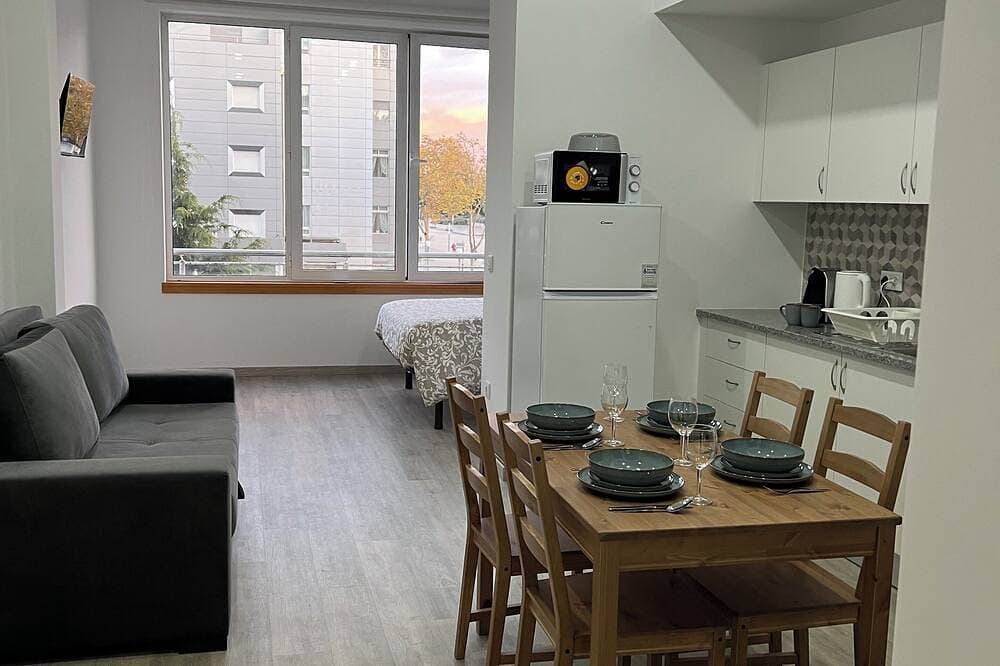 Foto 2 von 8: Cozy 1-bedroom studio apartment in lovely Fátima with AC