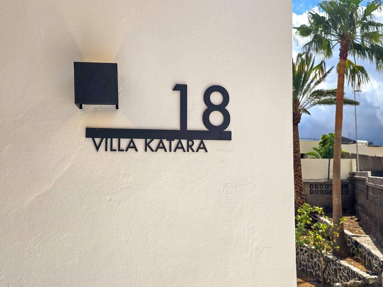 Foto 2 von 25: Beeindruckende Villa mit privatem Pool und Garage in Tabaiba