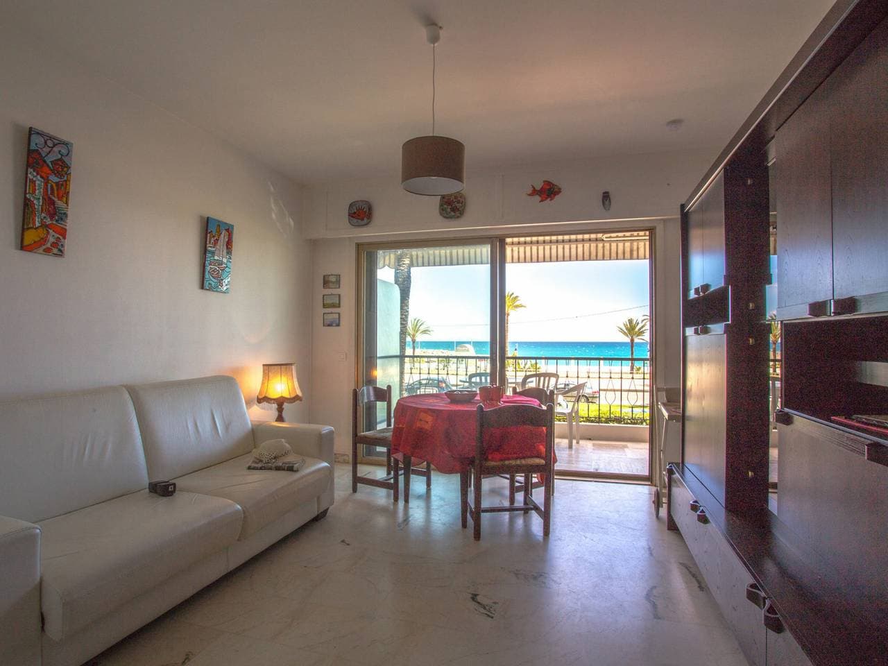 Foto 2 von 18: Studio am Meer mit Terrasse, nahe Stränden und Zentrum, kostenloses WLAN