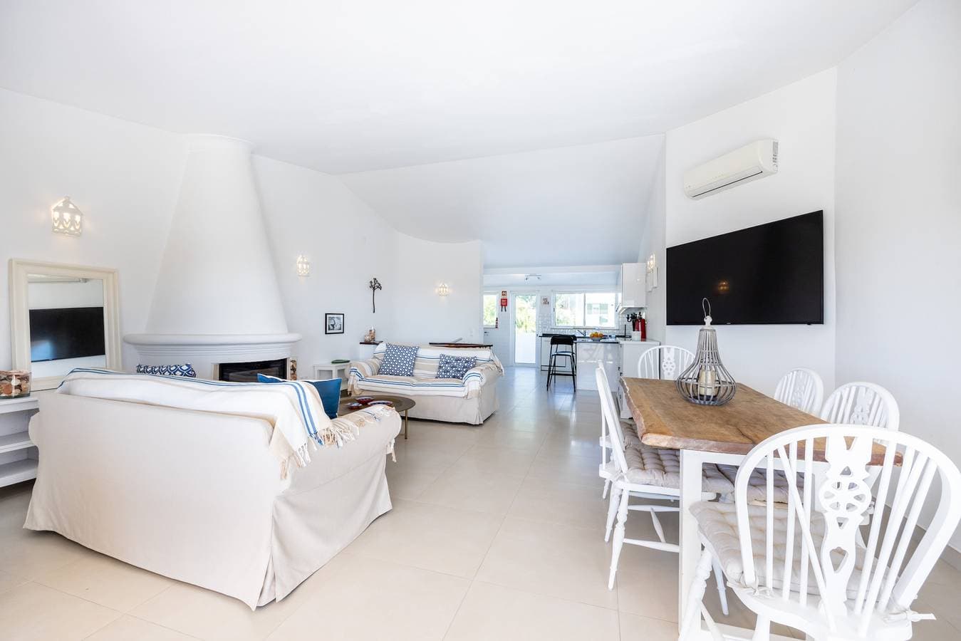 Foto 8 von 33: Casa do Limoeiro 54 Lbc by CoolHouses