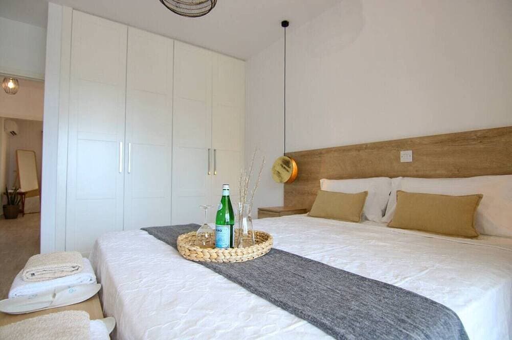 Foto 9 von 30: Phaedrus Living: Seaview Luxury Flat Limnaria 152
