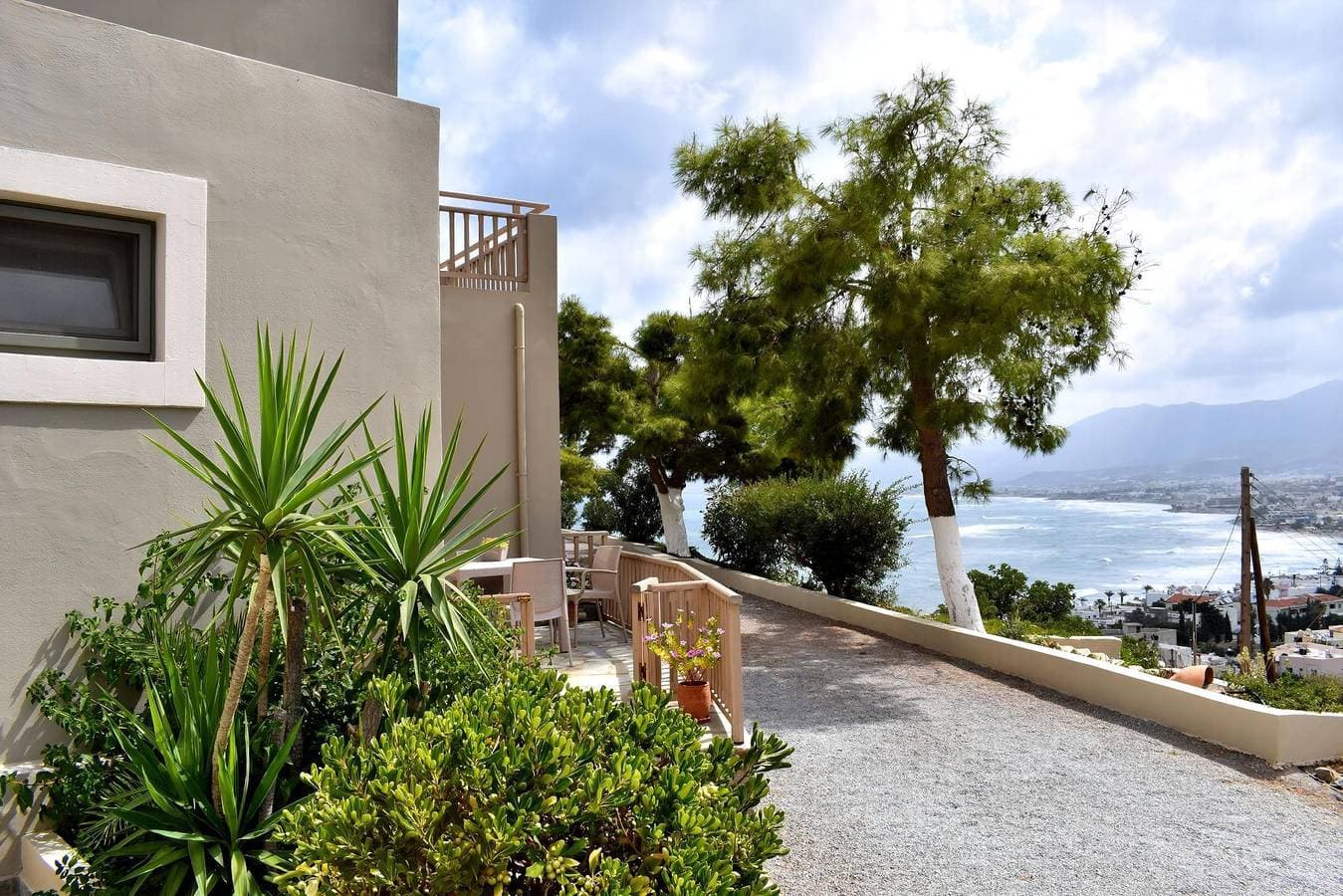 Foto 4 von 26: Villa für 4 Personen mit Garten