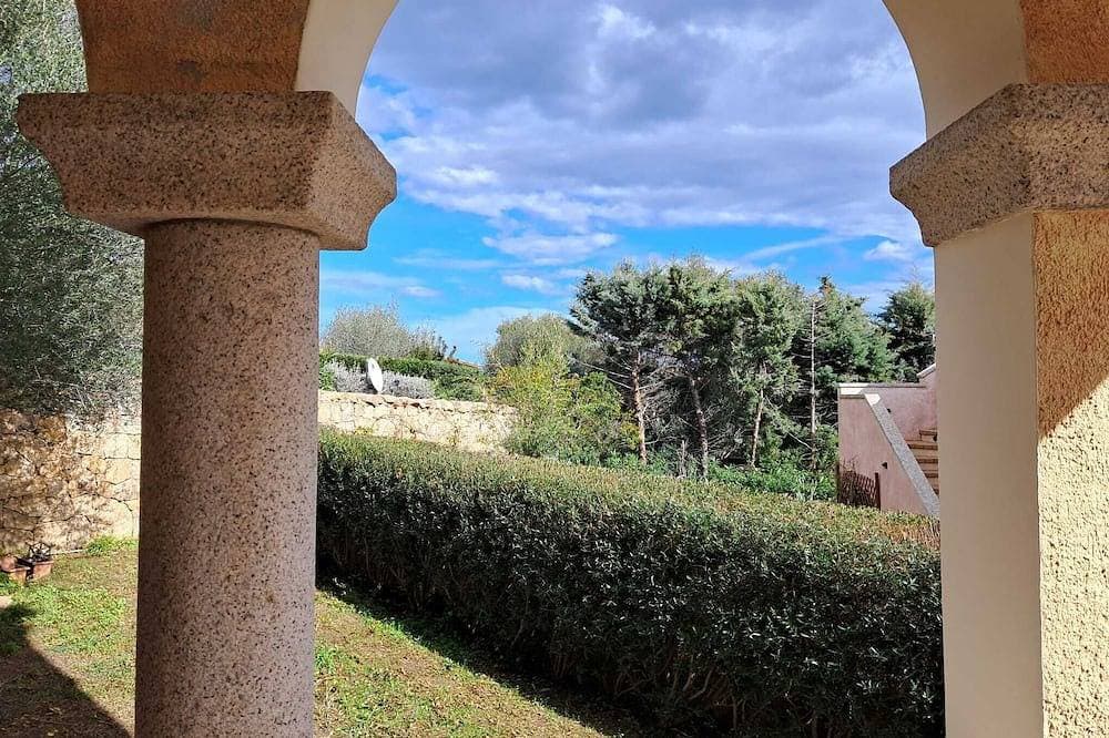 Foto 12 von 30: La Terrazza Del Faro - Stunning 1 bedroom flat 600m from the beach
