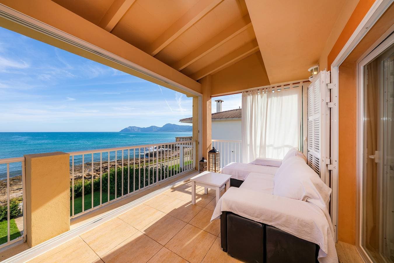 Foto 3 von 27: "Casa Calma" in erster Meeresreihe mit WLAN und Balkon