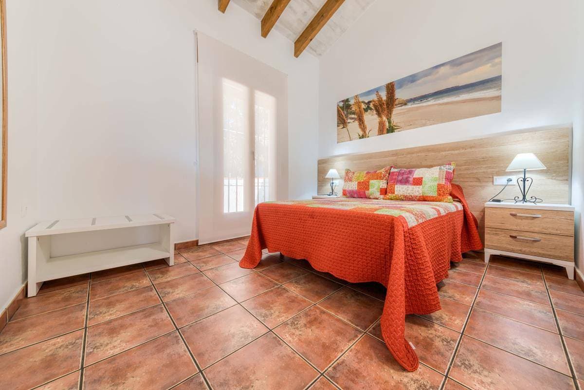 Foto 2 von 18: Casa Los Pinos Torre Atalaya - Andalusisches Cortijo mit viel Komfort und eingezäuntem Pool