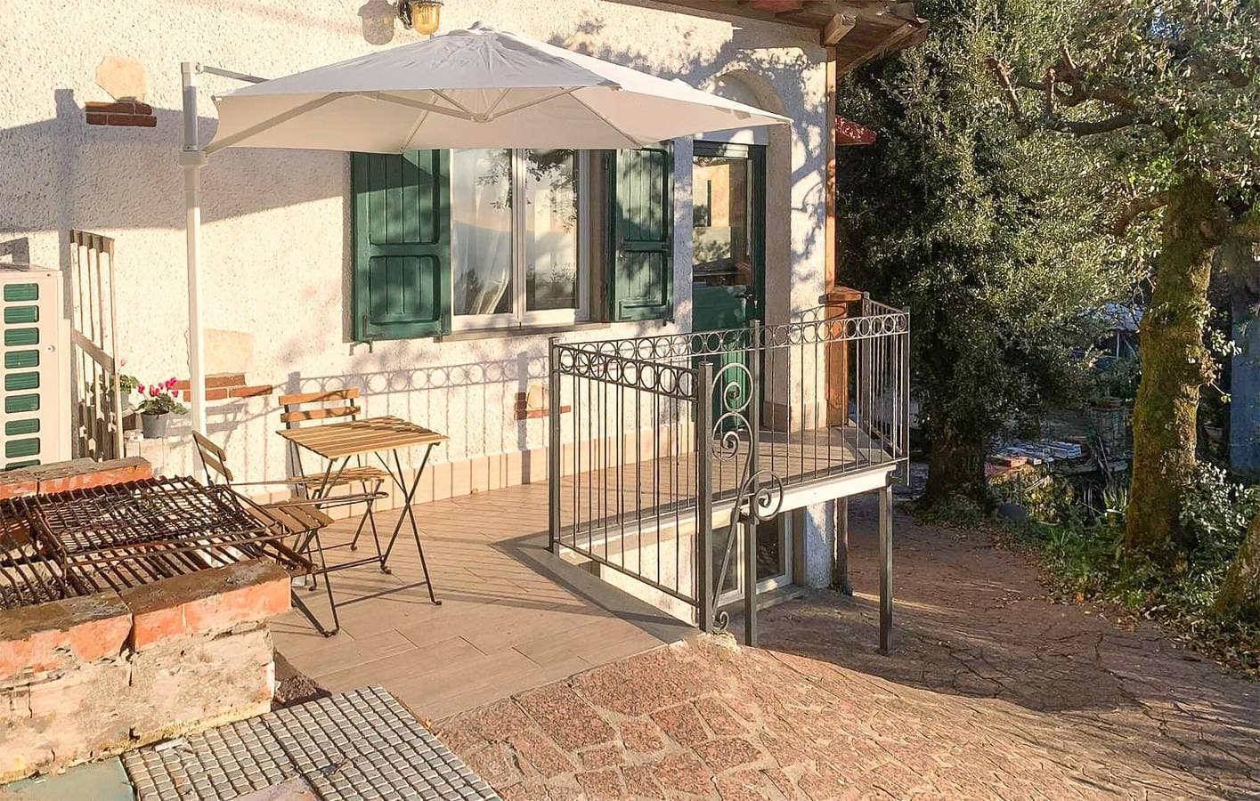 Foto 2 von 26: Gemütliche Gartenwohnung bei Pietrasanta - WiFi & Parken