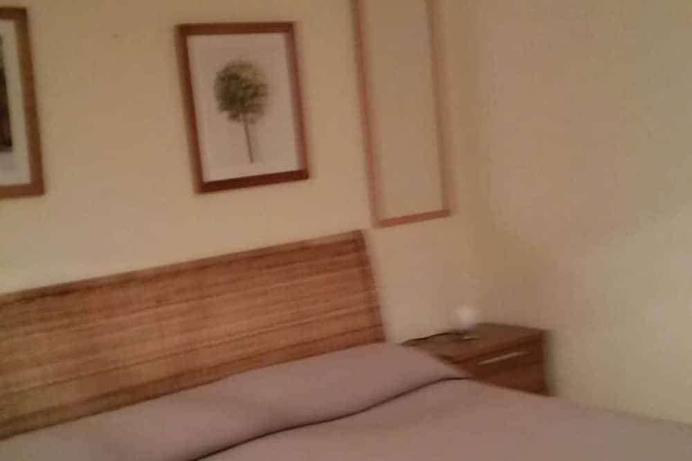 Foto 4 von 24: Very spacious bungalow with terrace, sea views, community pool and jacuzzi.