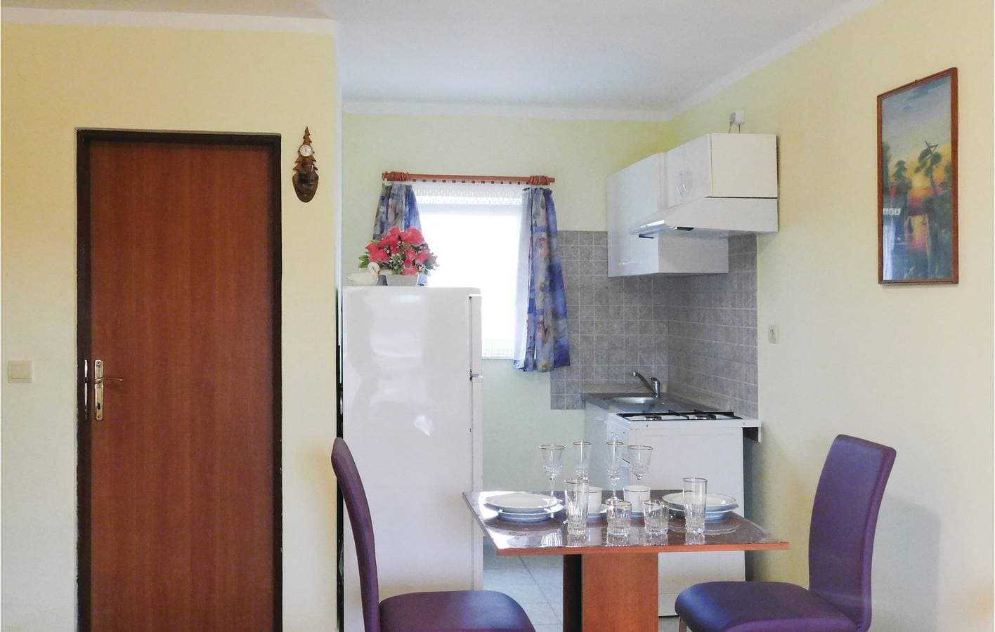 Foto 6 von 18: Gemütliche Unterkunft, 1 km vom Strand von Fažana entfernt: klimatisiertes Apartment mit Terrasse und WLAN