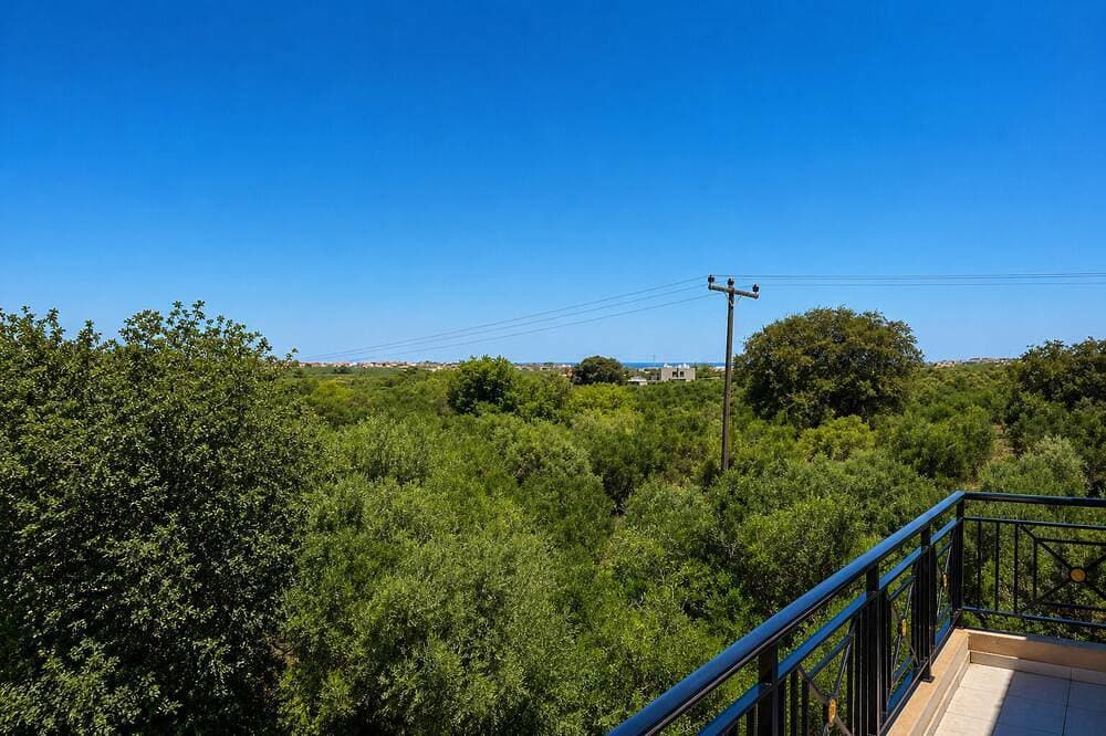 Foto 10 von 15: Charming 1 triple-bedroom  in quaint Georgioupoli with AC
