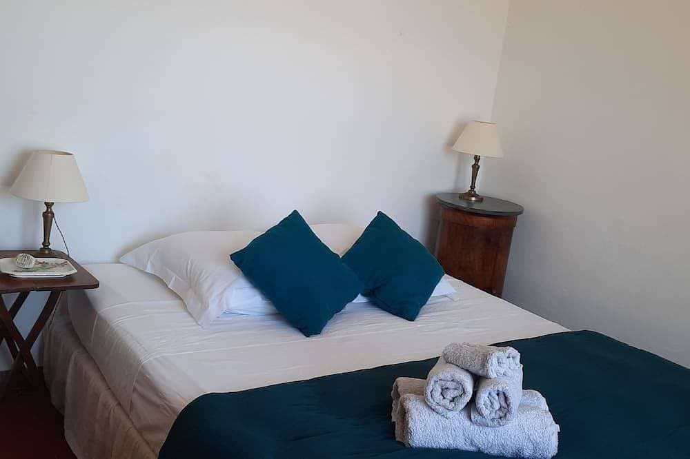 Foto 5 von 30: Large family home with exceptional views and swimming pool at Rayol Canadel