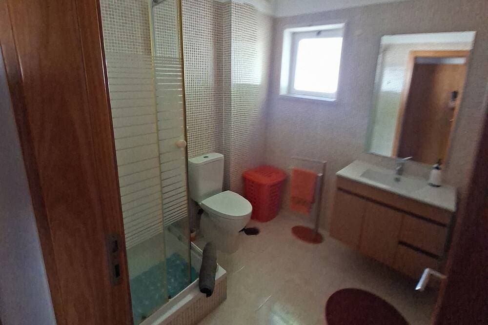 Foto 5 von 30: Charming 2-bedroom apartment in Santa Luzia with AC