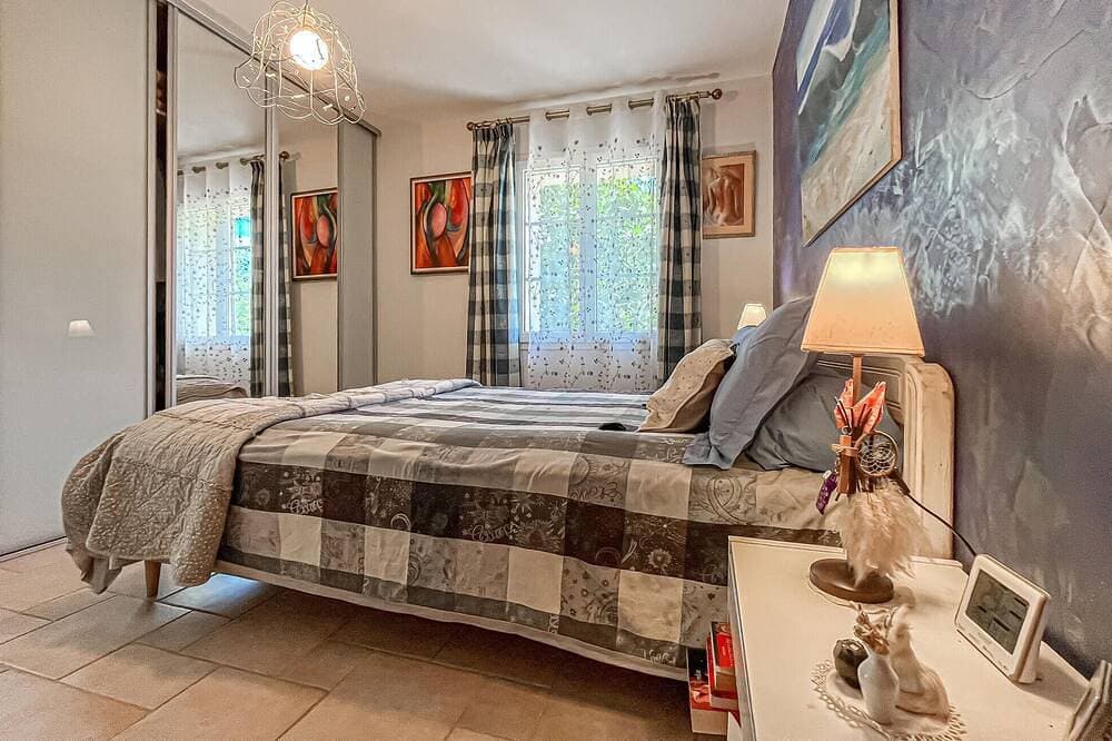 Foto 2 von 30: Beautiful home in Miramas