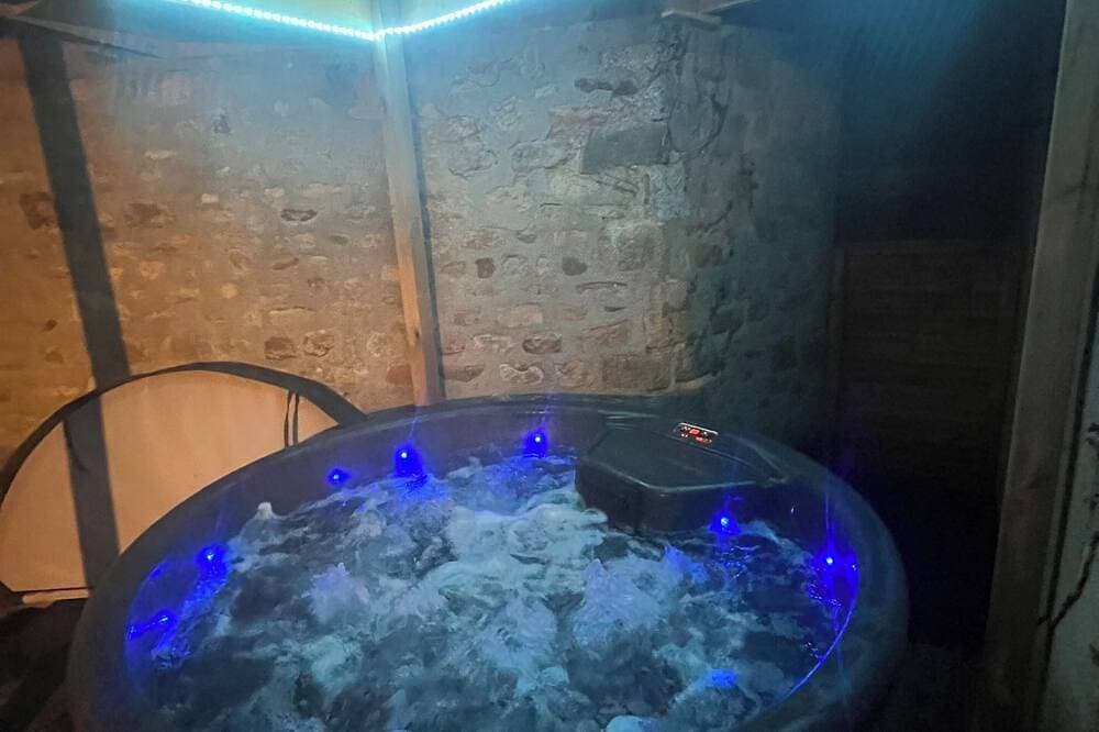 \"Atelier du spa\" in the heart of Avranches near Mont Saint Michel 1