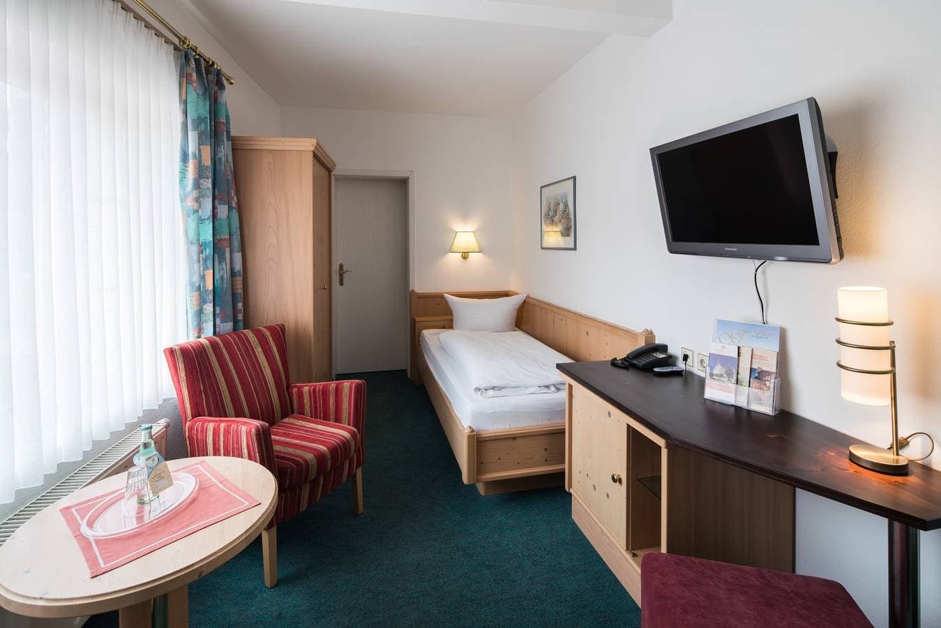 Foto 3 von 11: Brauhaus zum Löwen - Junior-Doppelzimmer