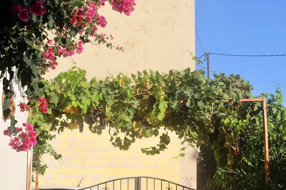 Foto 9 von 27: Hübsches Haus im sardischen Stil, nur wenige Schritte von Budoni und San Teodoro entfernt.