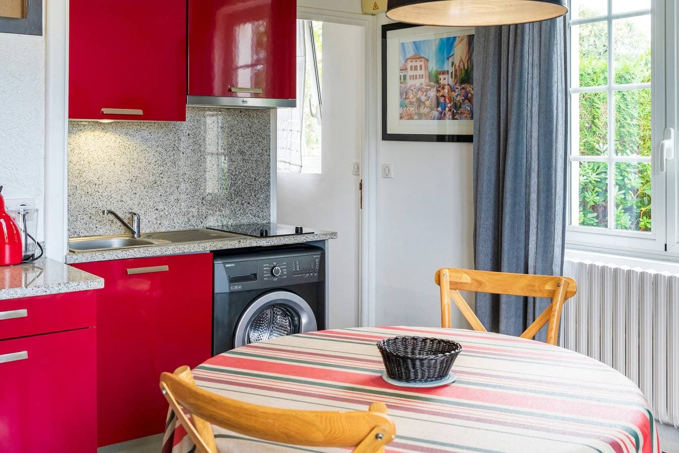 Foto 7 von 16: Appartement 'Entre Terre Et Mer' mit Meerblick, privater Terrasse und WLAN