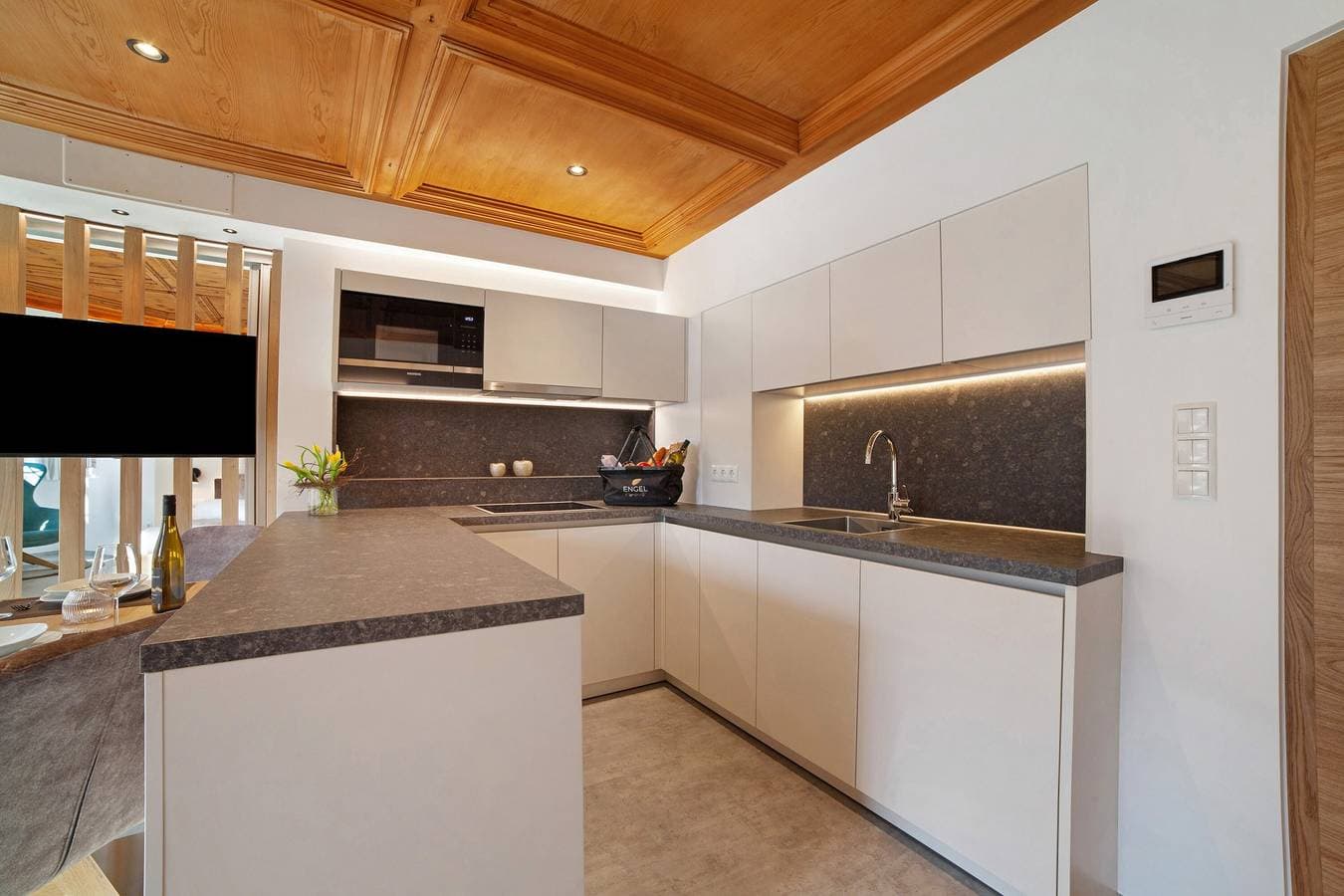 Foto 11 von 29: Ferienwohnung 'Goschtstub' mit Bergblick, privater Terrasse und Wi-Fi