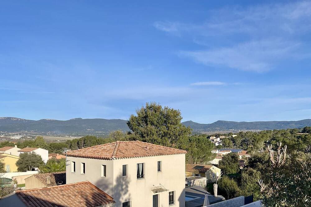 Foto 12 von 30: Charming 3-star villa of 110m2 with swimming pool 20' from the sea in a quiet location