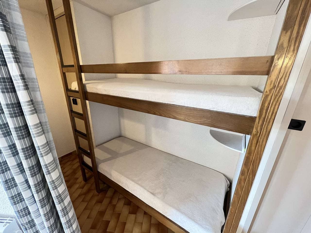 Foto 6 von 11: Studio-Kabine mit Pool, Parkplatz, Waschmaschine, ruhige Lage in Cap d'Agde