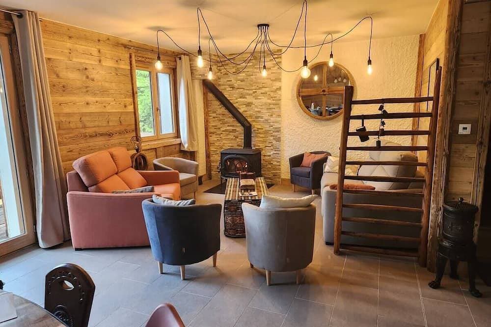 Foto 13 von 30: 100% Renovated Family Chalet with view!
