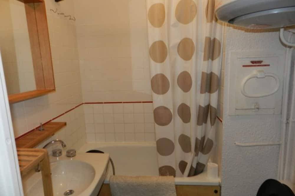 Foto 3 von 9: Studiocabine 100m von den Pisten - Balkon - Skiraum