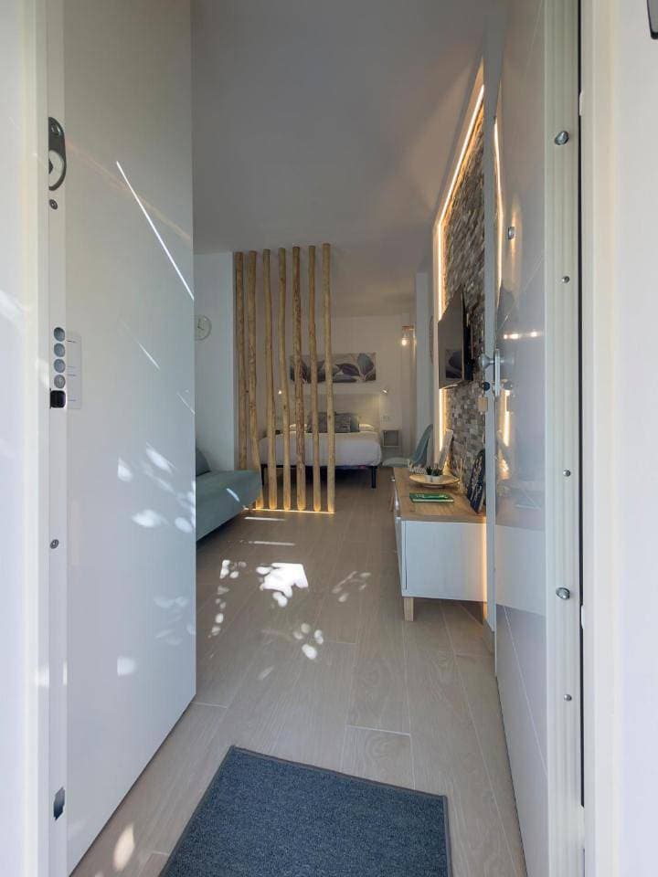 Foto 6 von 32: One-bedroom Loft Apartment