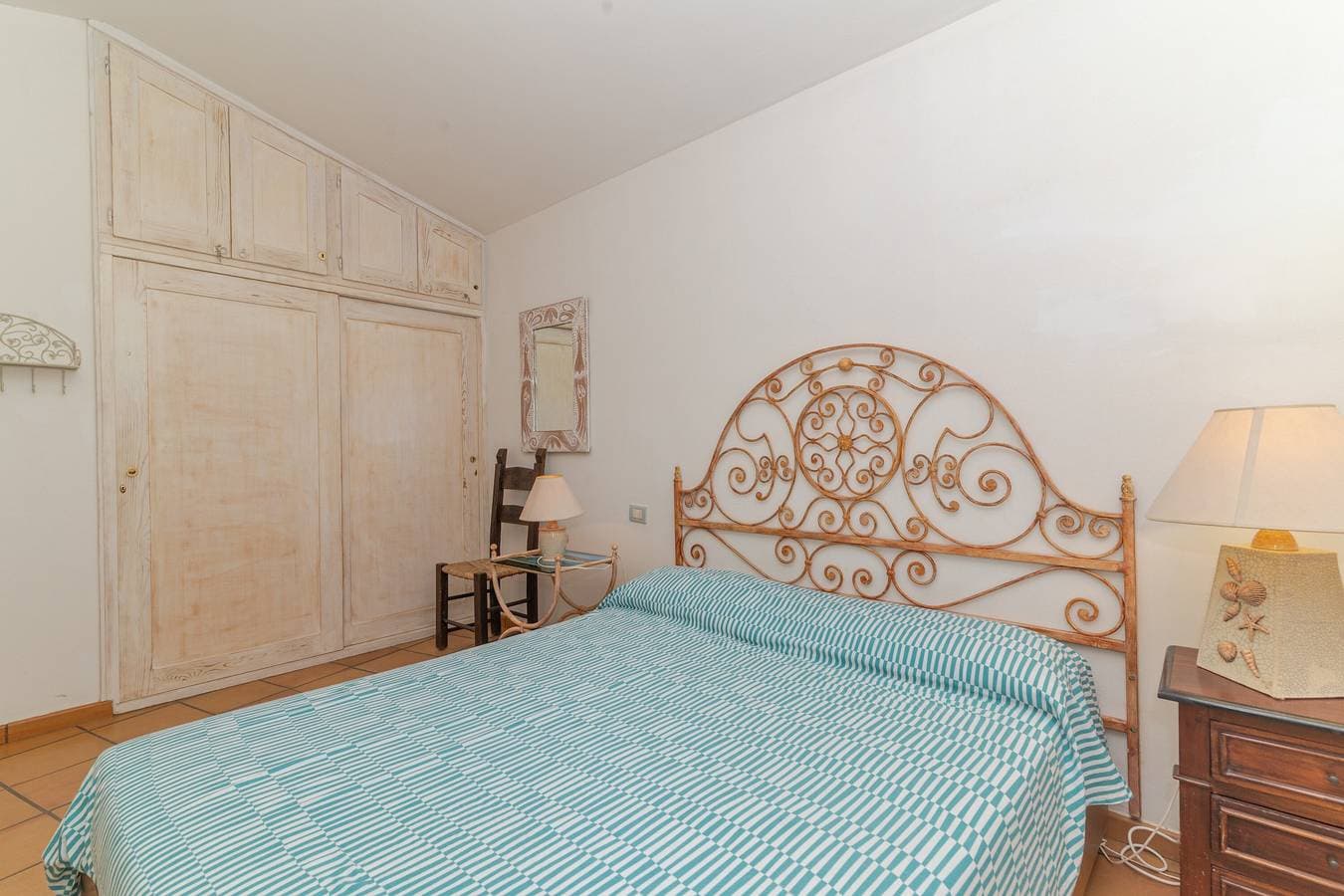 Foto 12 von 20: Apartment am Meer, 30 m vom Strand, mit Gemeinschaftspool