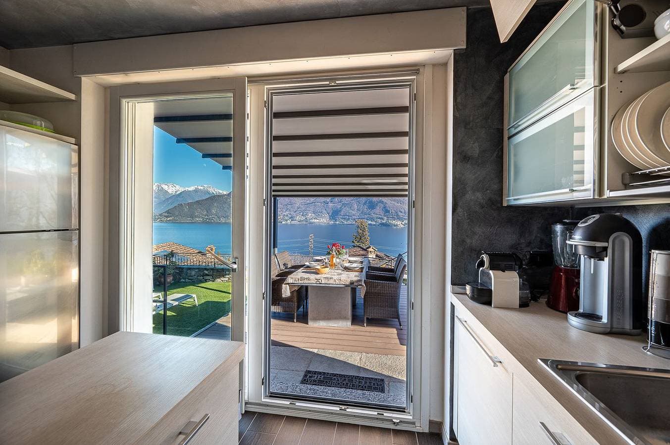 Foto 4 von 51: Casa Verde Ferienhaus mit Panorama-Seeblick