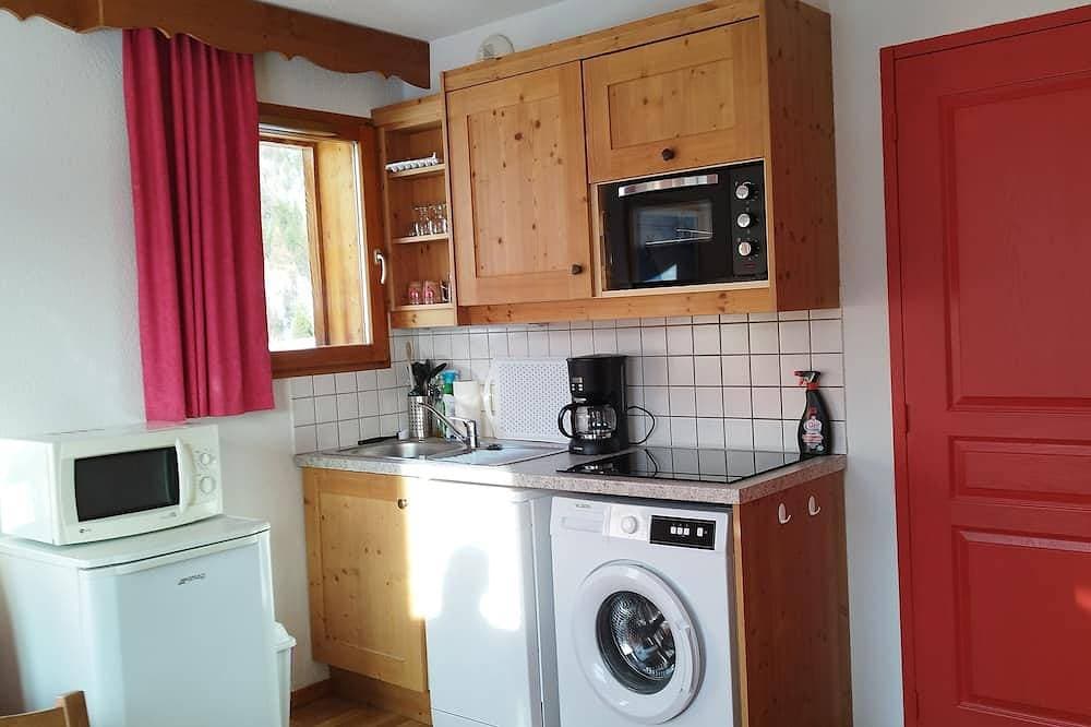 Foto 13 von 30: Mountain apartment ⭐️⭐️⭐️ heated pool, ski slopes 100m away.