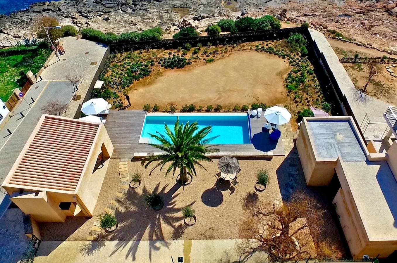 Foto 2 von 18: Exklusive Meerblick-Wohnung mit Pool und Chill-out-Bereich