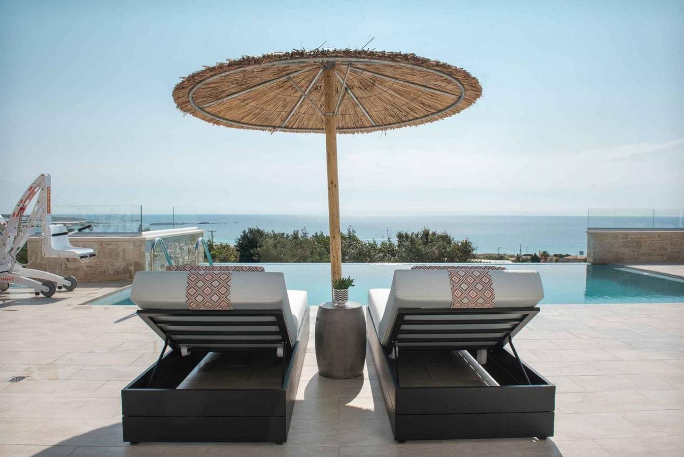Foto 6 von 73: Villa für 16 Personen mit Pool