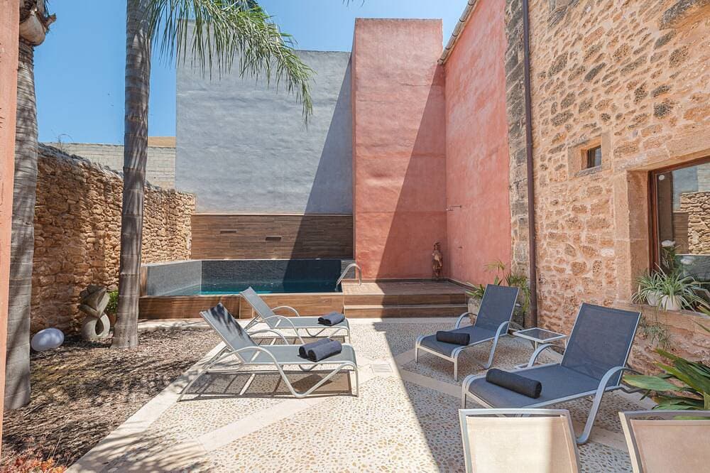 Foto 12 von 30: Exquisites Ferienhaus mit Pool und Sonnenterrasse, in der Altstadt von Alcudia
