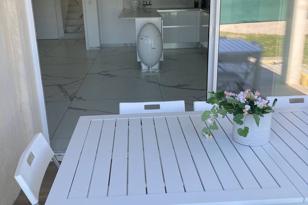 Foto 5 von 30: New villa with pool and view St Paul de Vence