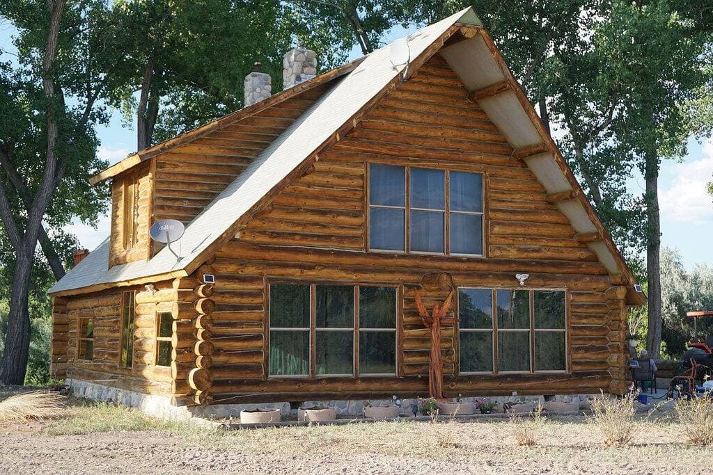 Foto 4 von 48: Kombinieren Sie Wintersport mit Canyon Trails und Backyard Fishing ... alles an einem Ort