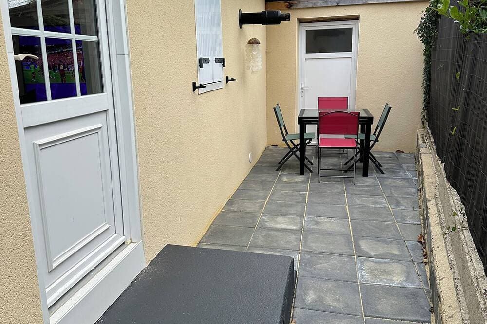 Foto 12 von 13: Charming little house in the countryside, 15 minutes from the D-Day landing beaches.