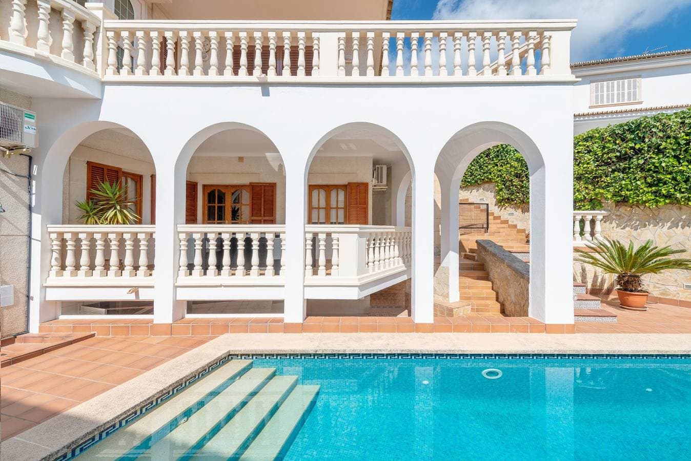 Foto 4 von 61: Villa Teulera – Beeindruckendes Haus in Palma mit Privatpool und nur 3.6 km vom Strand entfernt. WiFi gratis