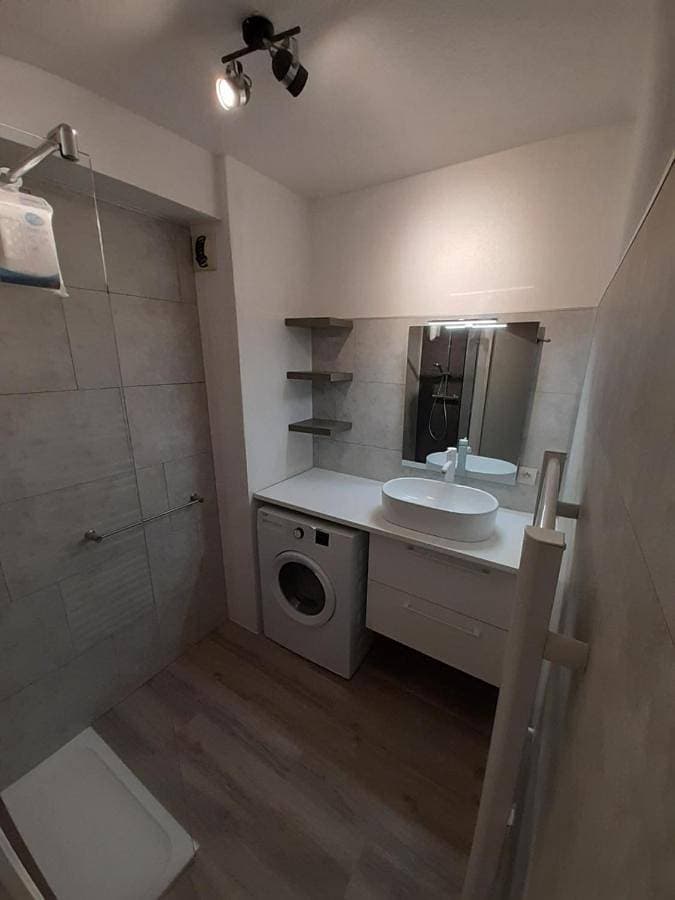Foto 5 von 12: Three-Bedroom Apartment
