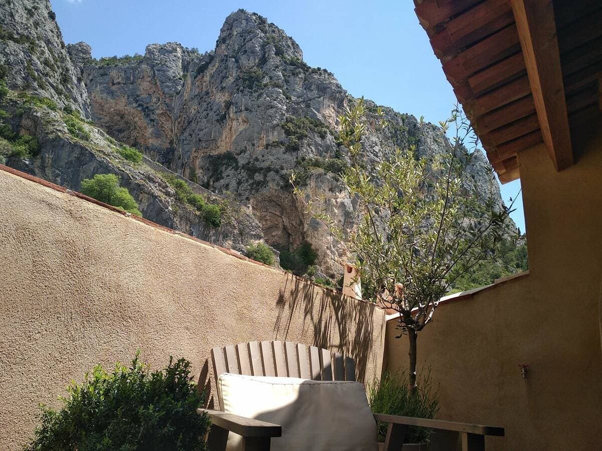 La Maison de Moustiers 1