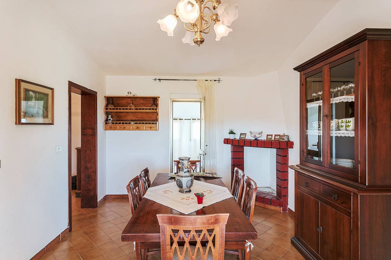 Foto 11 von 26: Ferienwohnung "Casa Relax" mit Blick auf die Berge und das Meer, Garten, WLAN & Terrasse