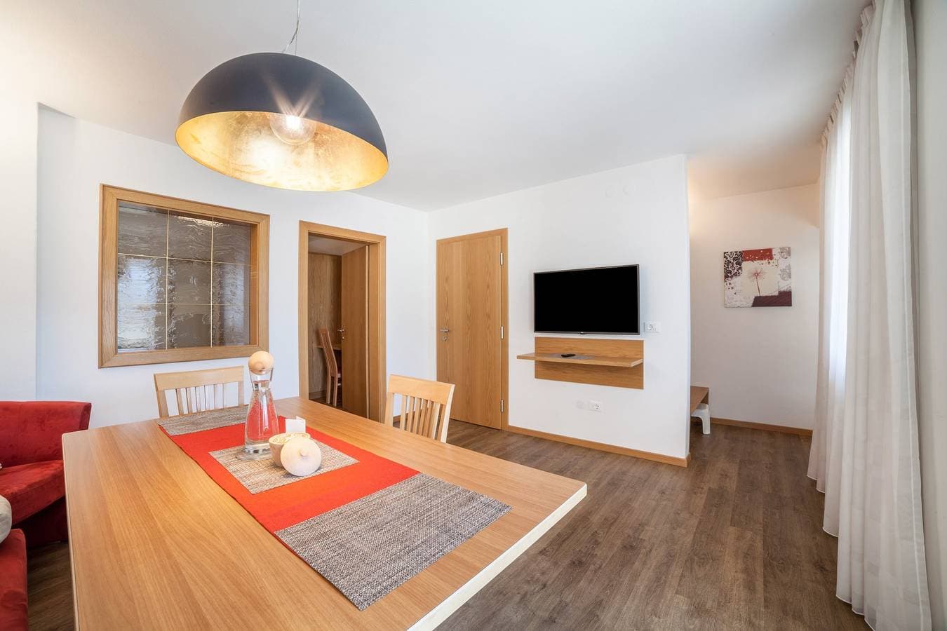 Foto 11 von 23: Ferienwohnung "Schnitzer - Anemone" mit Bergblick, WLAN