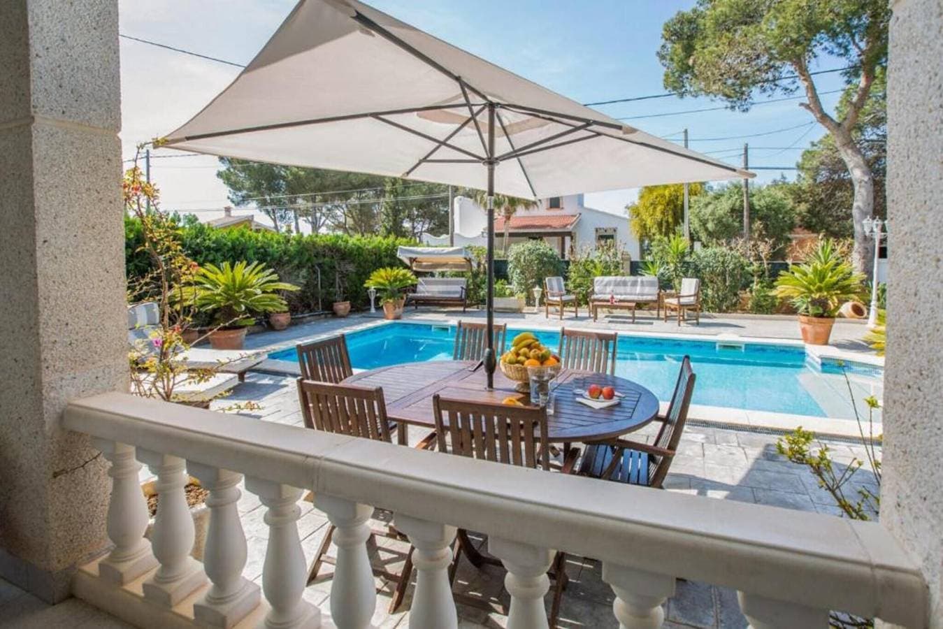 Foto 9 von 30: Villa 'Can Navarro' mit privatem Pool, privater Terrasse und WLAN
